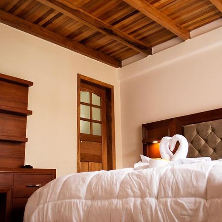 Hotel Imperial Zumbahua & Quilotoa Lodge Сумбагуа Экстерьер фото